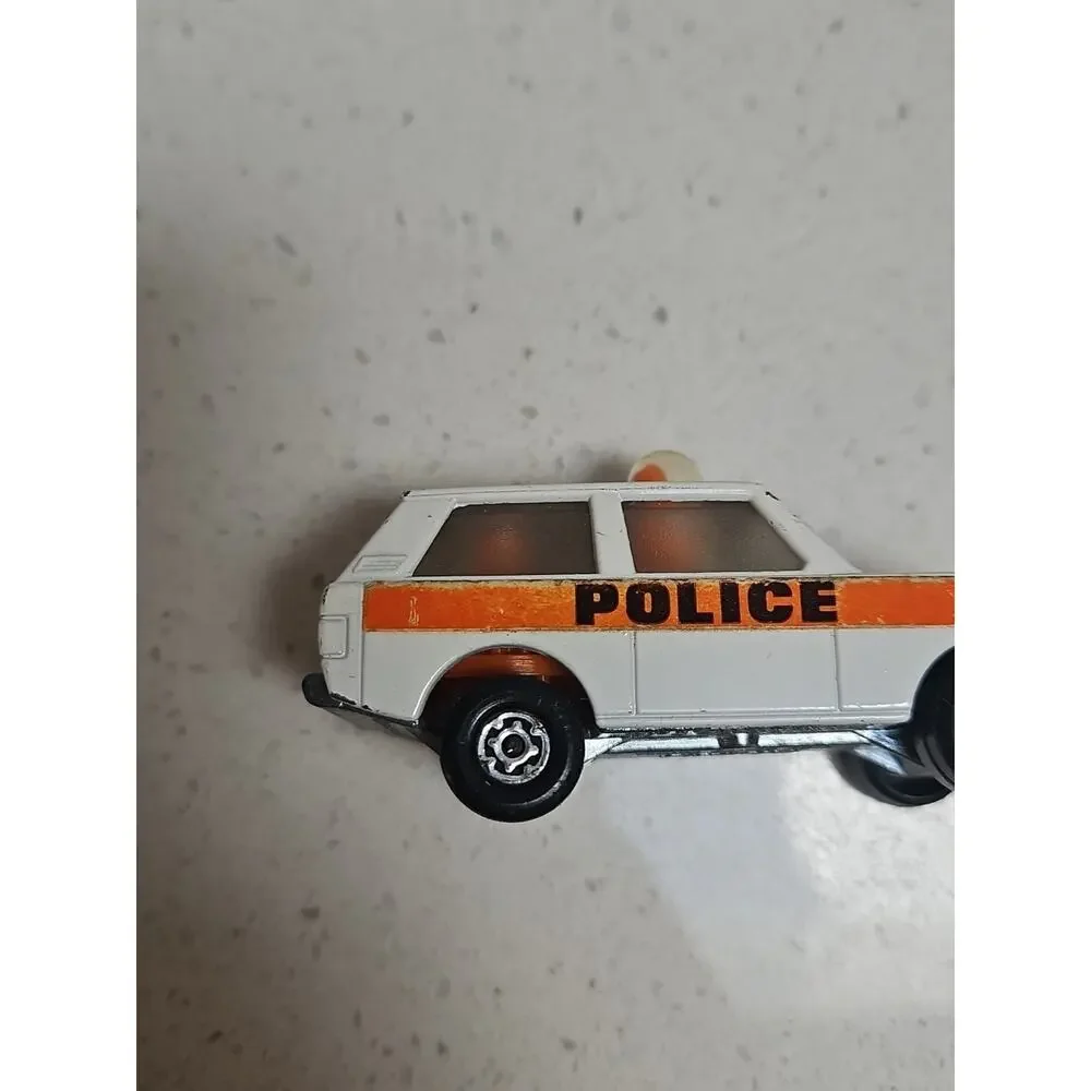 Matchbox Superfast #20‎ Police Patrol Range Rover Rola-matics 1975 Lesney